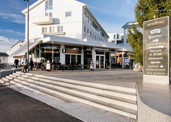 2 Bedroom Apartment Close To City Centre And Beach