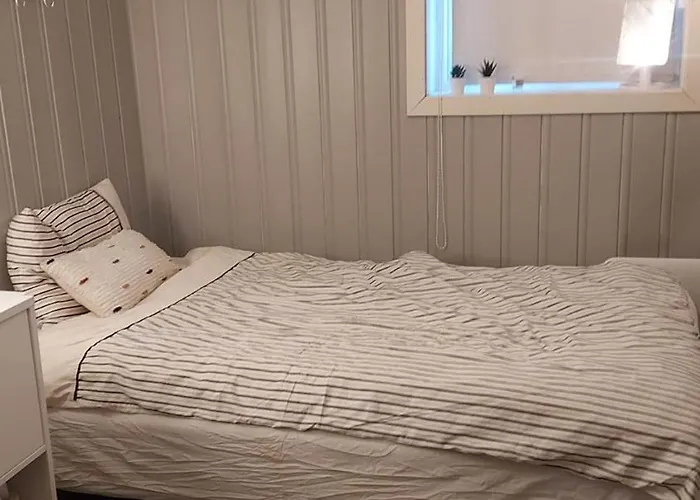 2 Bedroom Apartment Close To City Centre And Beach